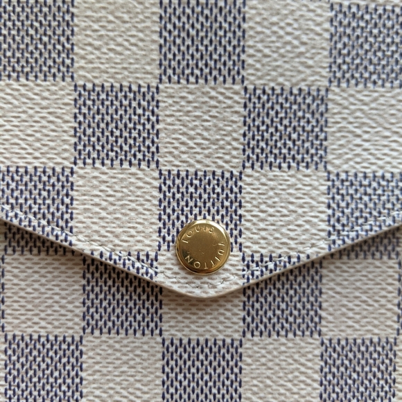 Louis Vuitton Felicie Pochette Damier Azur - Picture 14 of 14